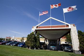 Canad Inns Destination Centre Garden City Winnipeg Exterior photo